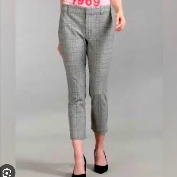 GAP Pants - GAP Flattering stretchy slim cropped tan plaid pocket casual dress work pants 2R